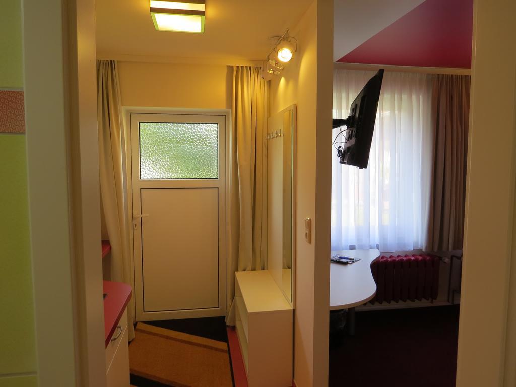 KA&KA Hotel Garni Warsow Zimmer foto